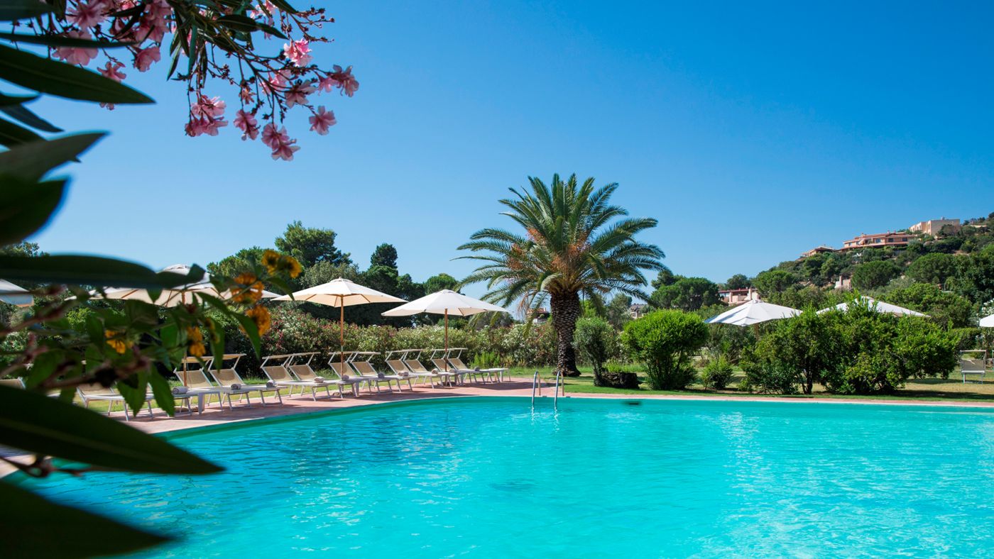 &ldquo;RETREAT SARDEGNA&rdquo; a IS MOLAS RESORT